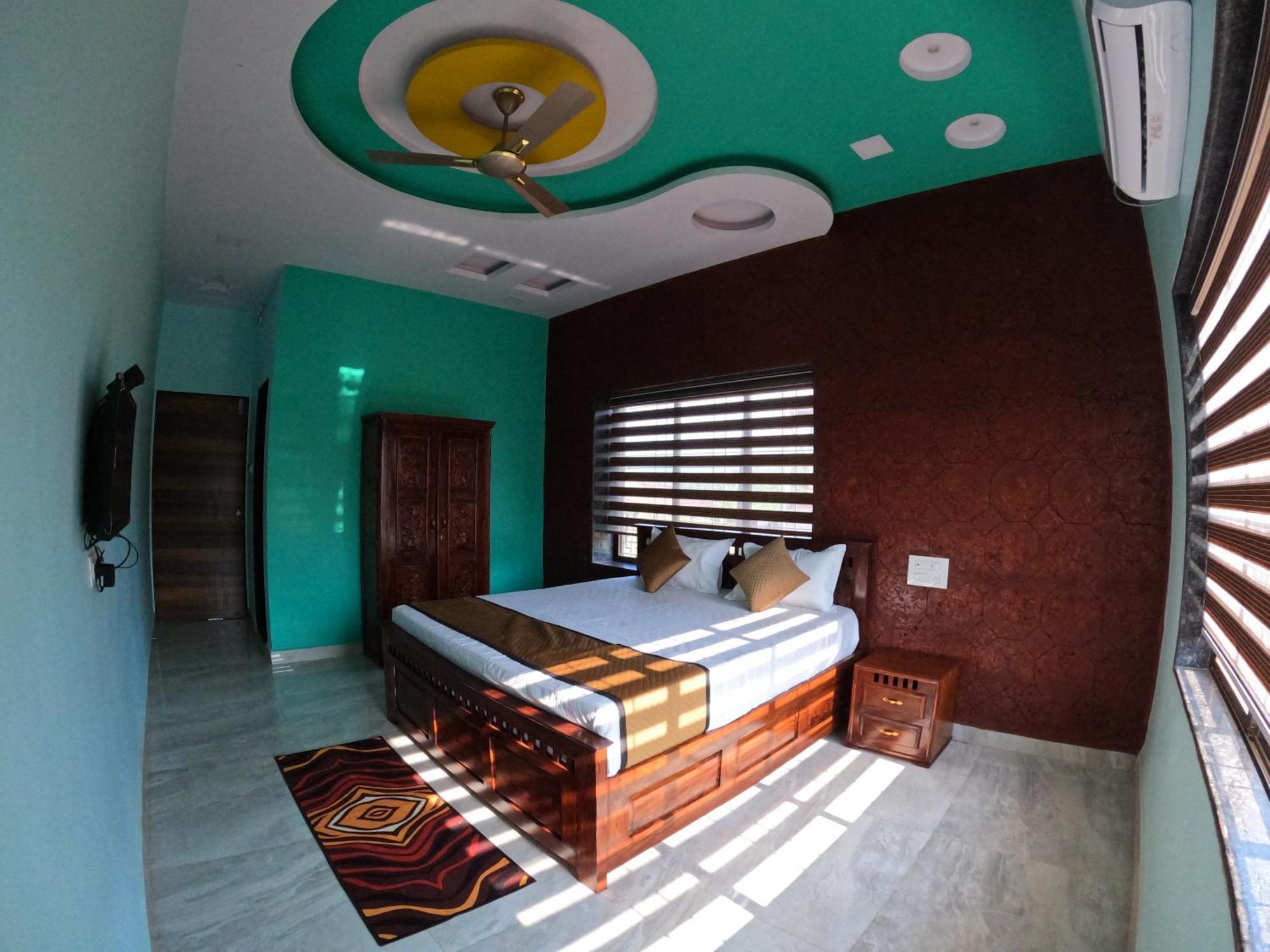 Kokan Heritage Resort Малван Экстерьер фото